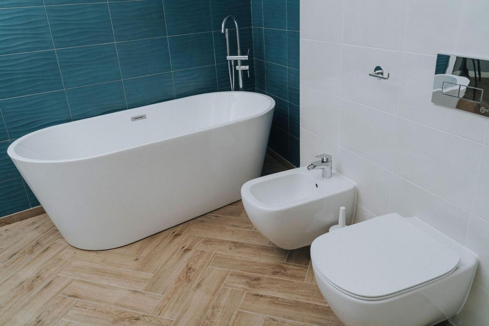 Charlotte Piata Unirii - Free Private Parking 2Bedrooms Apartment Орадя Екстер'єр фото