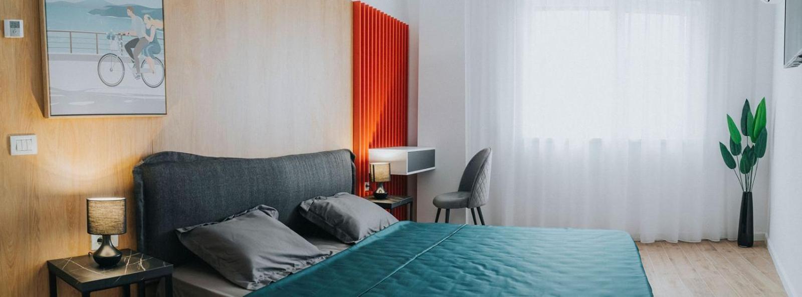 Charlotte Piata Unirii - Free Private Parking 2Bedrooms Apartment Орадя Екстер'єр фото