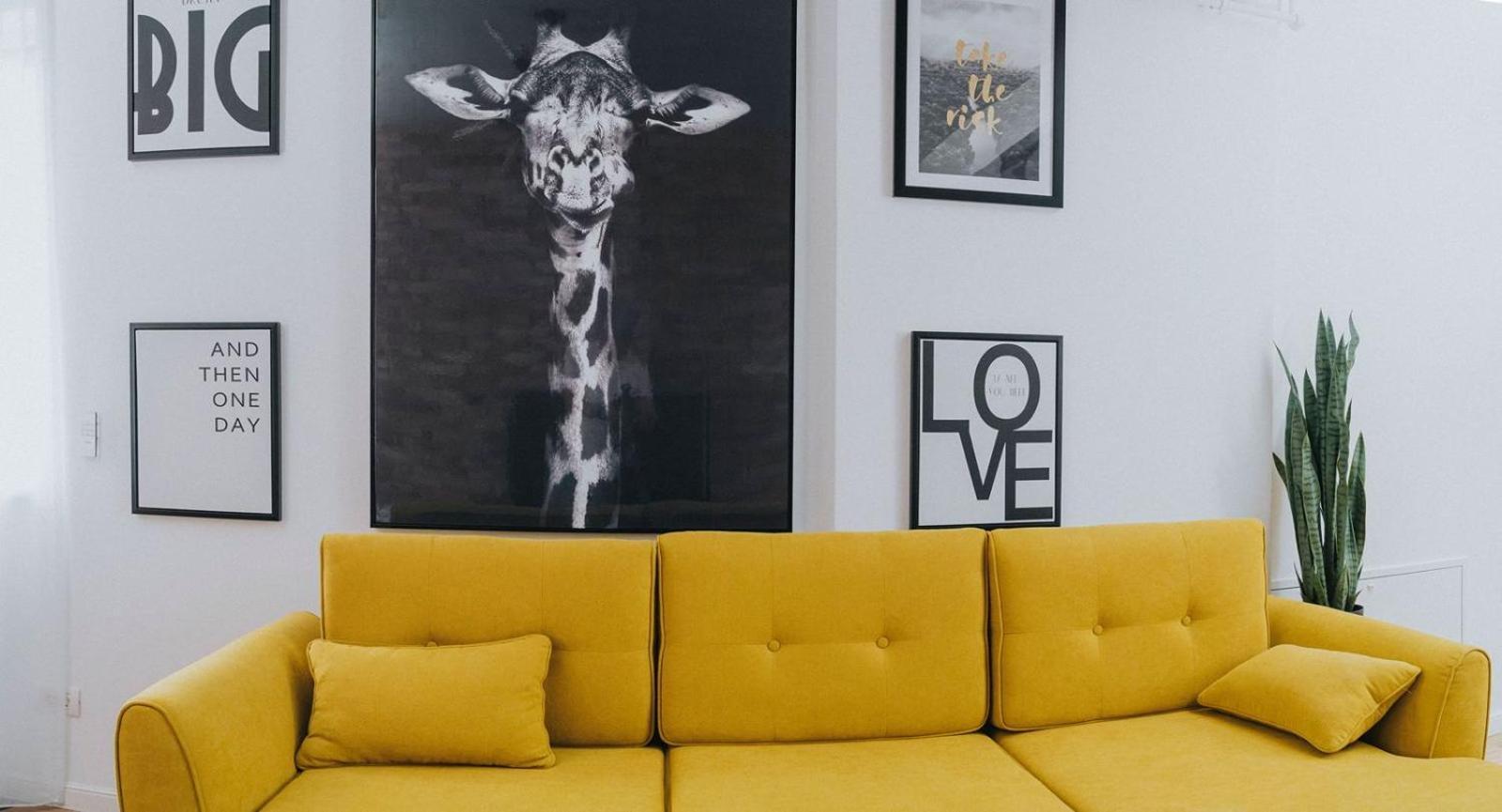 Charlotte Piata Unirii - Free Private Parking 2Bedrooms Apartment Орадя Екстер'єр фото